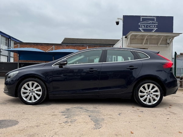 Used Volvo V40 2016 for sale - 76282881: Photo 19