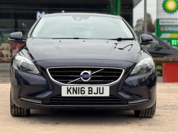 Used Volvo V40 2016 for sale - 76282881: Photo 2