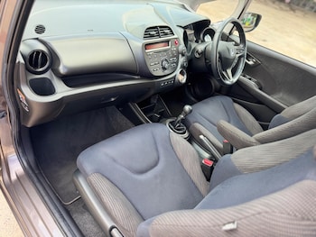 Used Honda Jazz 2015 for sale - 75769372: Photo
