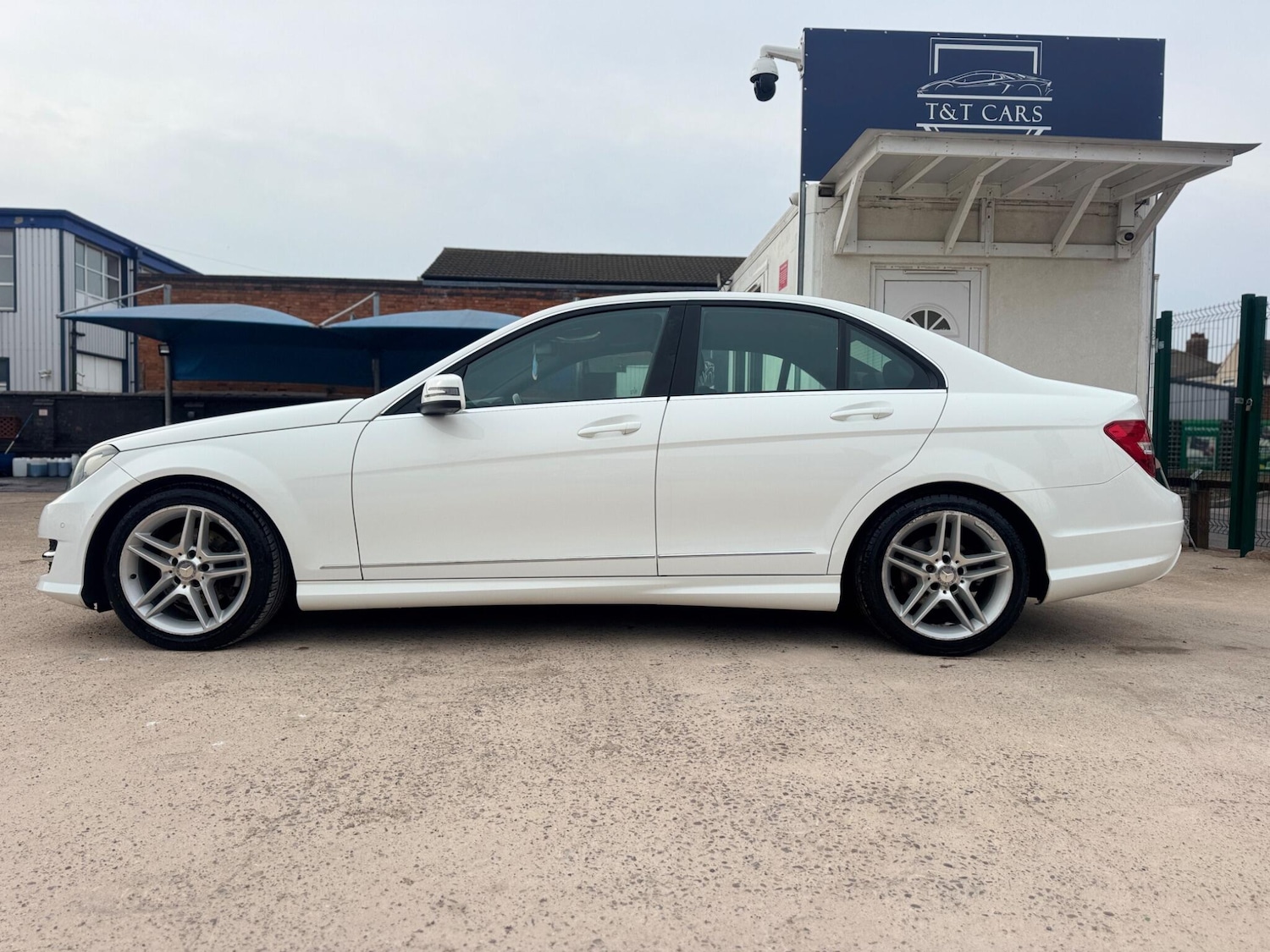 Used Mercedes-Benz C Class 2013 for sale - 77982685: Photo 21