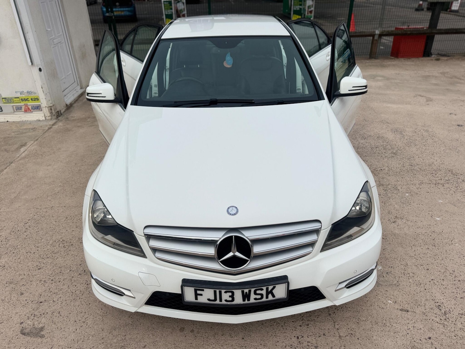 Used Mercedes-Benz C Class 2013 for sale - 77982685: Photo 23