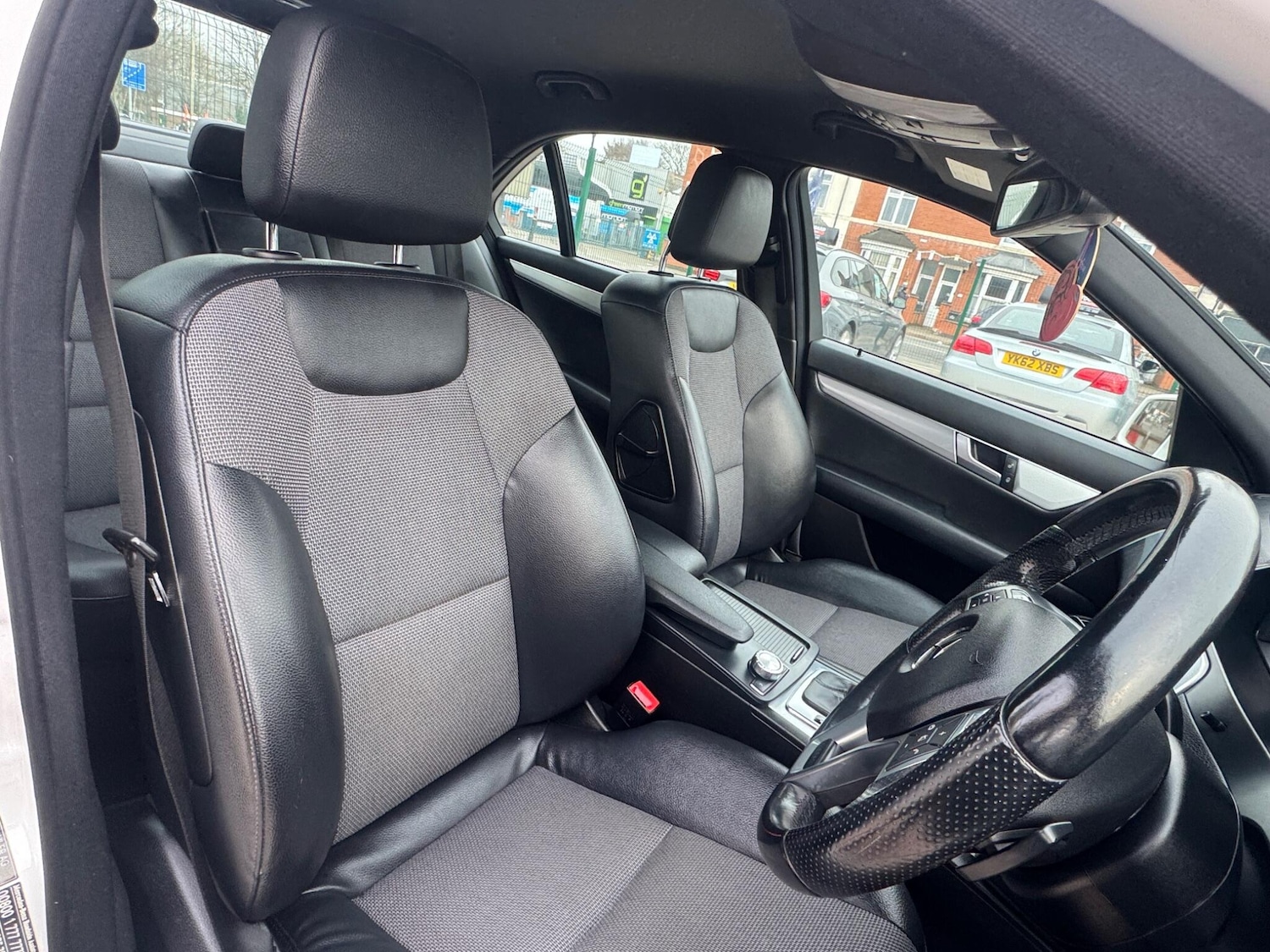 Used Mercedes-Benz C Class 2013 for sale - 77982685: Photo 29