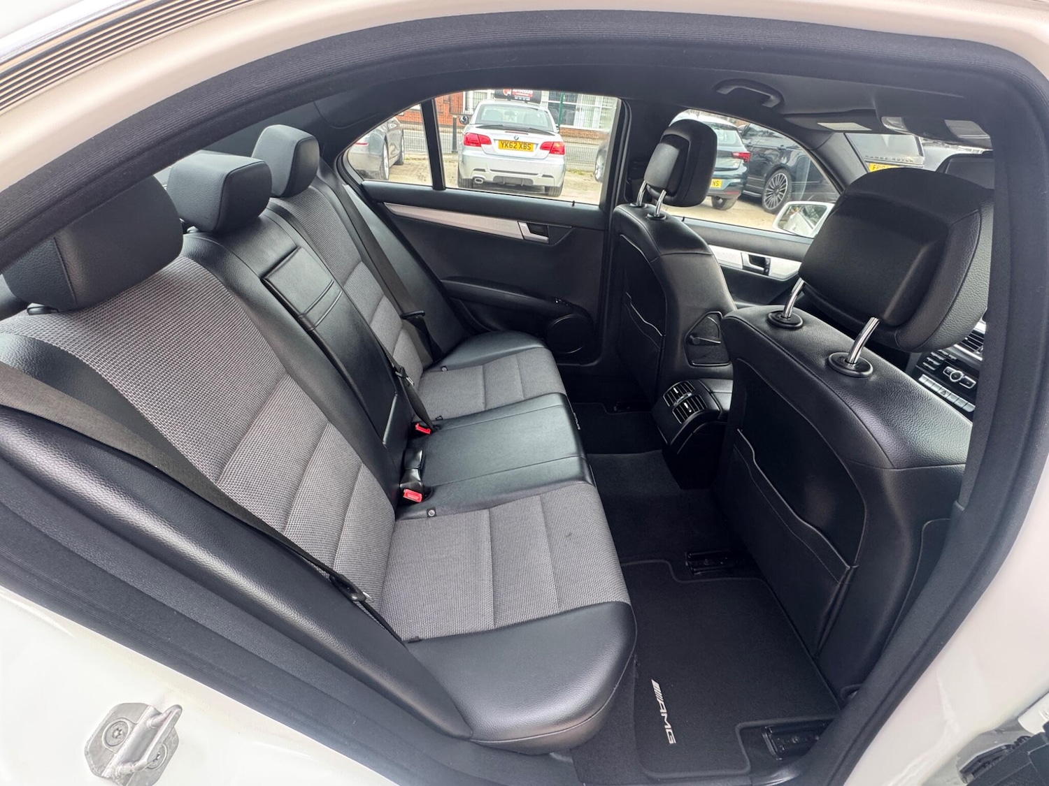 Used Mercedes-Benz C Class 2013 for sale - 77982685: Photo 30