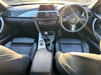 Used BMW 3 Series 2015 for sale - 76513154: Photo