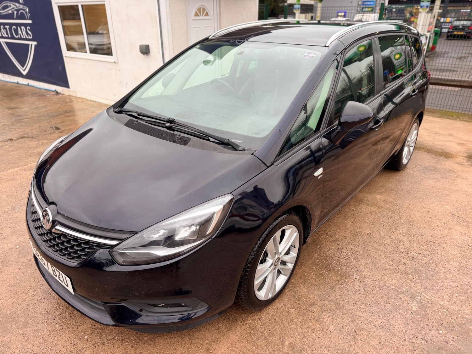 Used Vauxhall Zafira 2017 for sale - 77305851: Photo 18