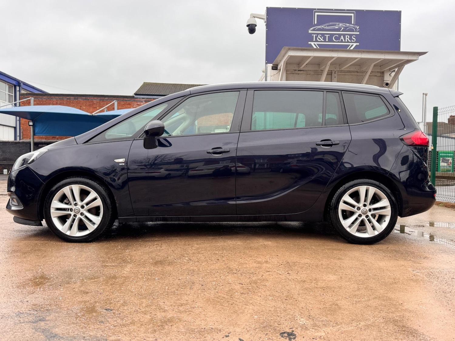 Used Vauxhall Zafira 2017 for sale - 77305851: Photo 22