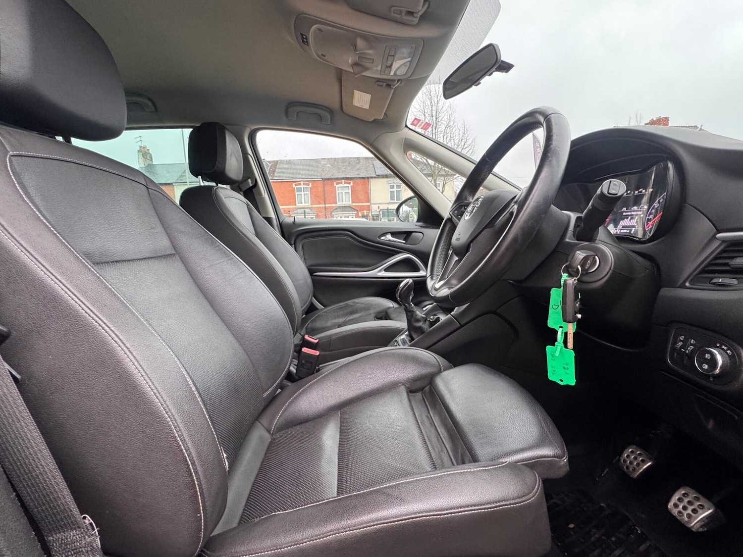 Used Vauxhall Zafira 2017 for sale - 77305851: Photo 28