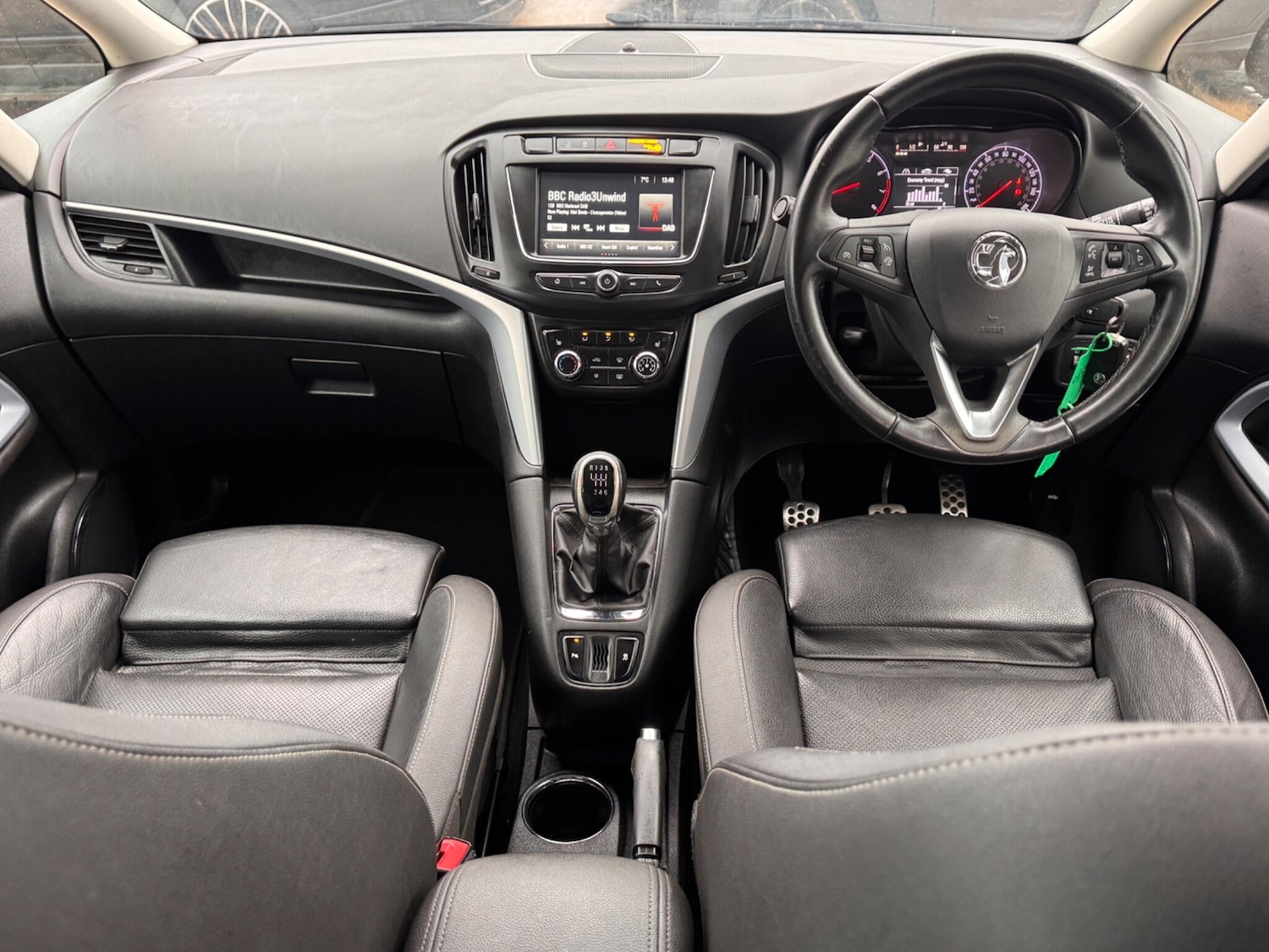 Used Vauxhall Zafira 2017 for sale - 77305851: Photo 3