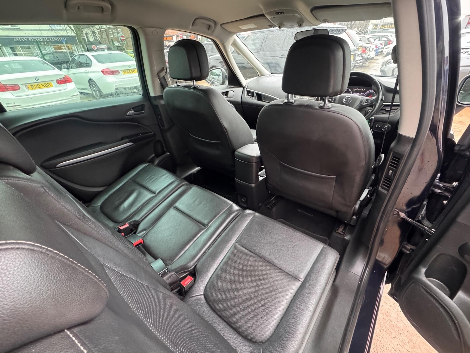Used Vauxhall Zafira 2017 for sale - 77305851: Photo 30