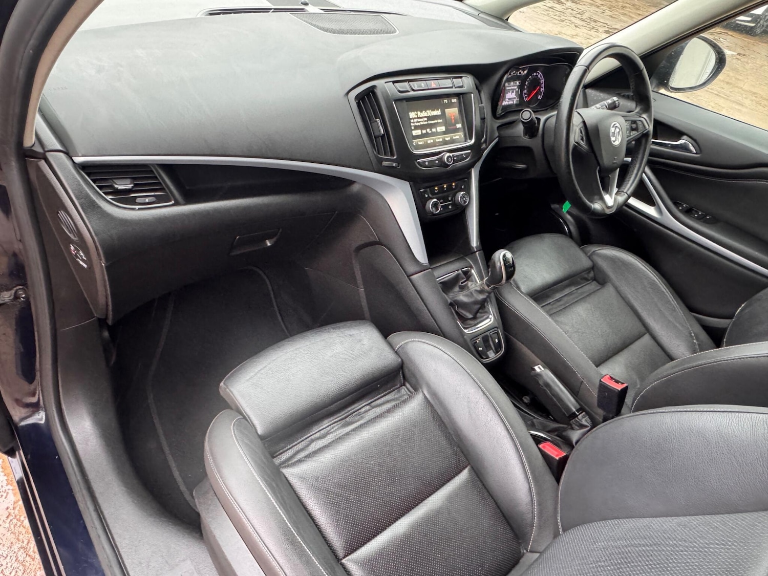 Used Vauxhall Zafira 2017 for sale - 77305851: Photo 34