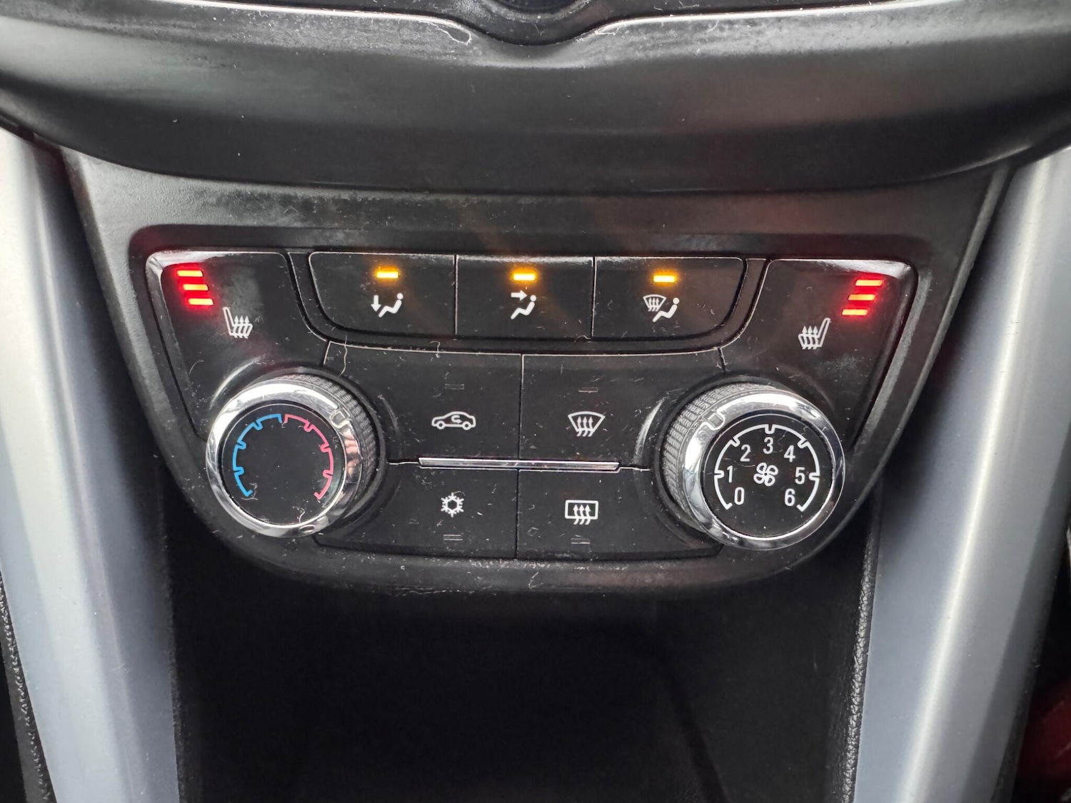 Used Vauxhall Zafira 2017 for sale - 77305851: Photo 47