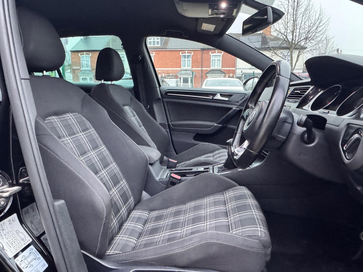 Used Volkswagen Golf 2015 for sale - 77468761: Photo 26