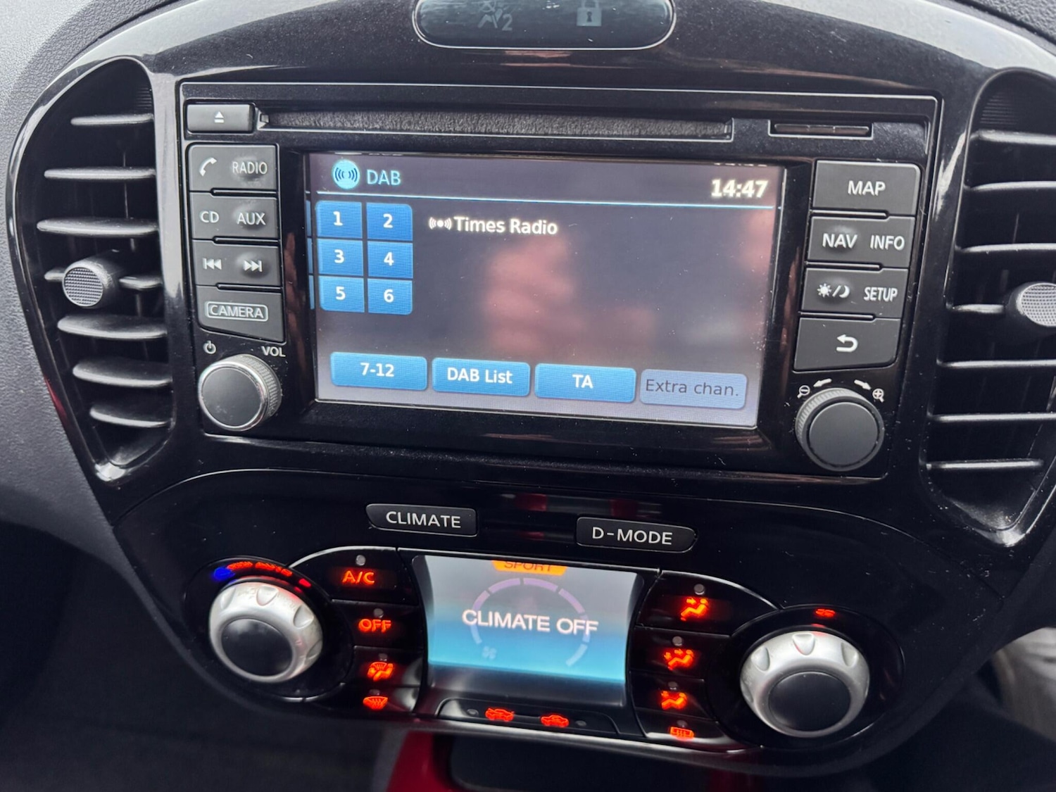 Used Nissan Juke 2015 for sale - 77425134: Photo 39