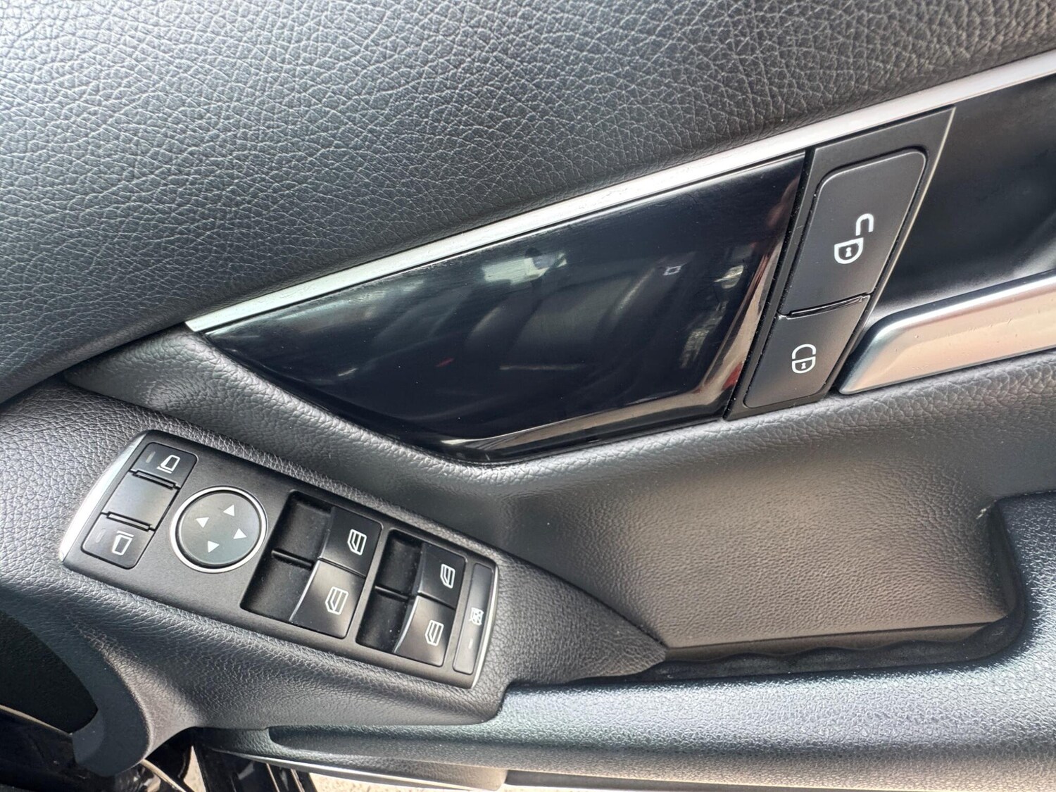 Used Mercedes-Benz C Class for sale - 78057697: Photo 40