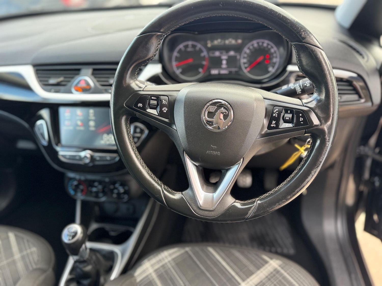 Used Vauxhall Corsa 2016 for sale - 78006292: Photo 3