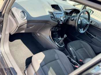 Used Ford Fiesta 2016 for sale - 74957731: Photo