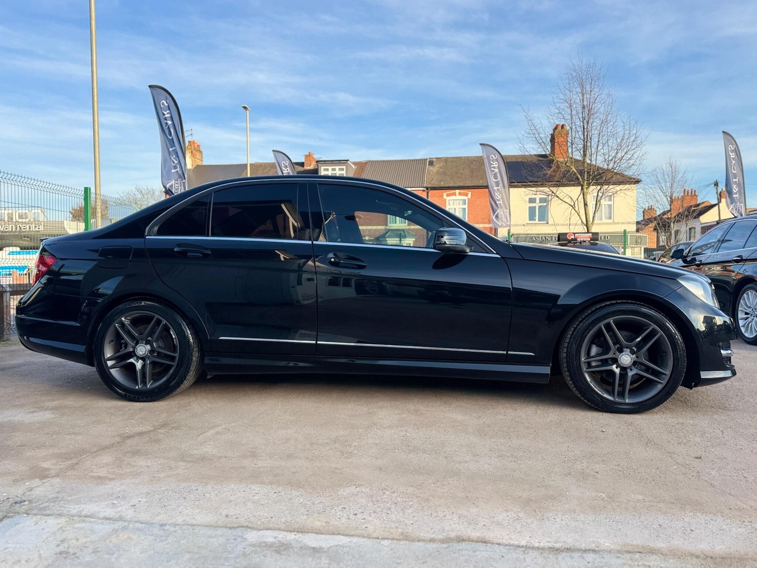 Used Mercedes-Benz C Class 2014 for sale - 77658576: Photo 17