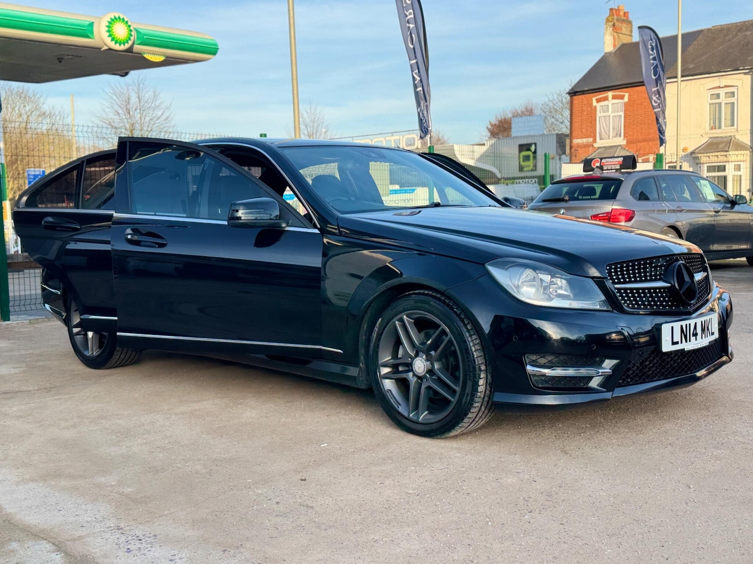 Used Mercedes-Benz C Class 2014 for sale - 77658576: Photo 25