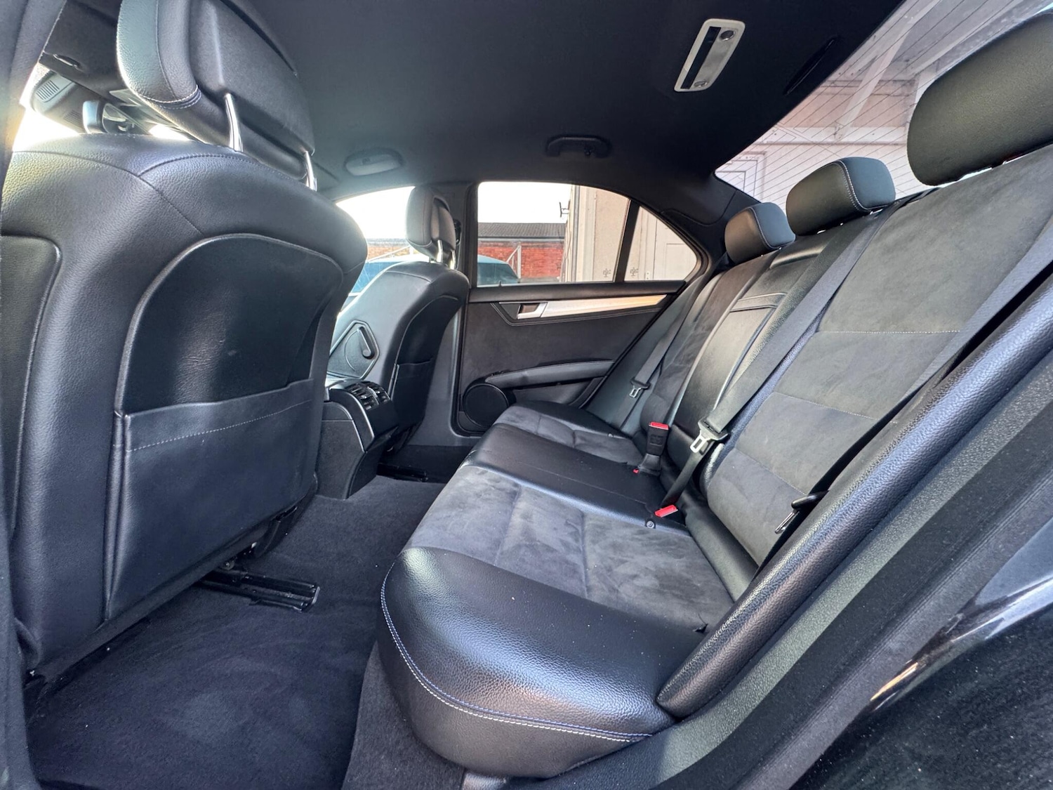 Used Mercedes-Benz C Class 2014 for sale - 77658576: Photo 33