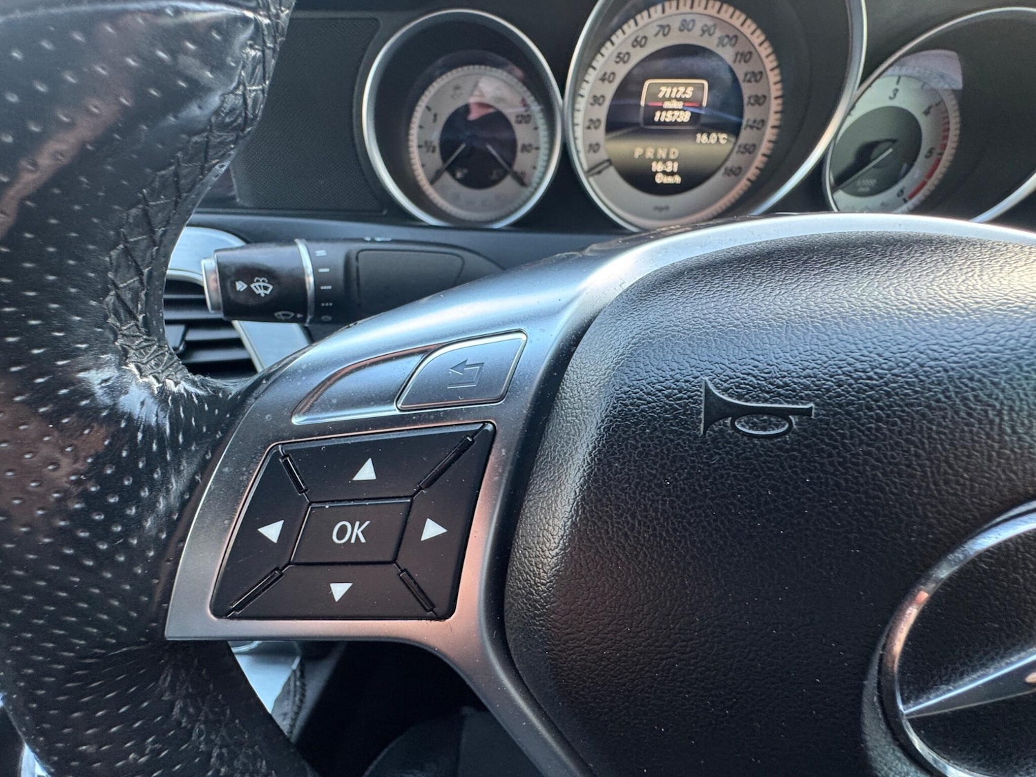 Used Mercedes-Benz C Class 2014 for sale - 77658576: Photo 37