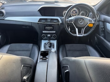 Used Mercedes-Benz C Class 2014 for sale - 77658576: Photo
