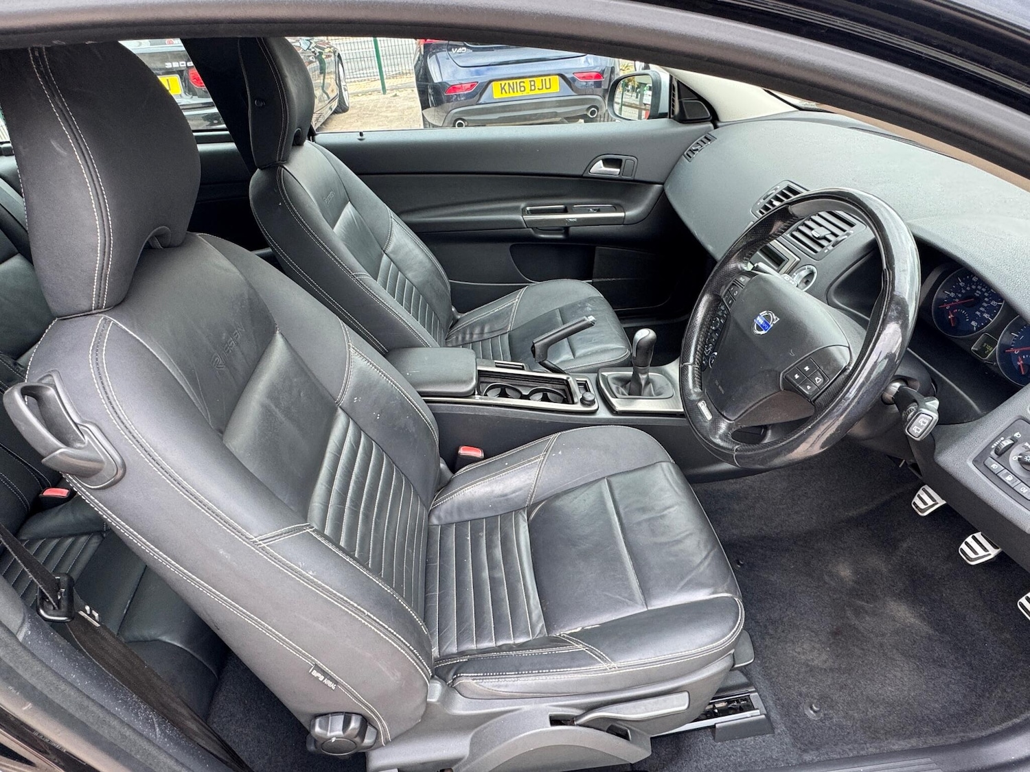 Used Volvo C30 2011 for sale - 76993995: Photo 27