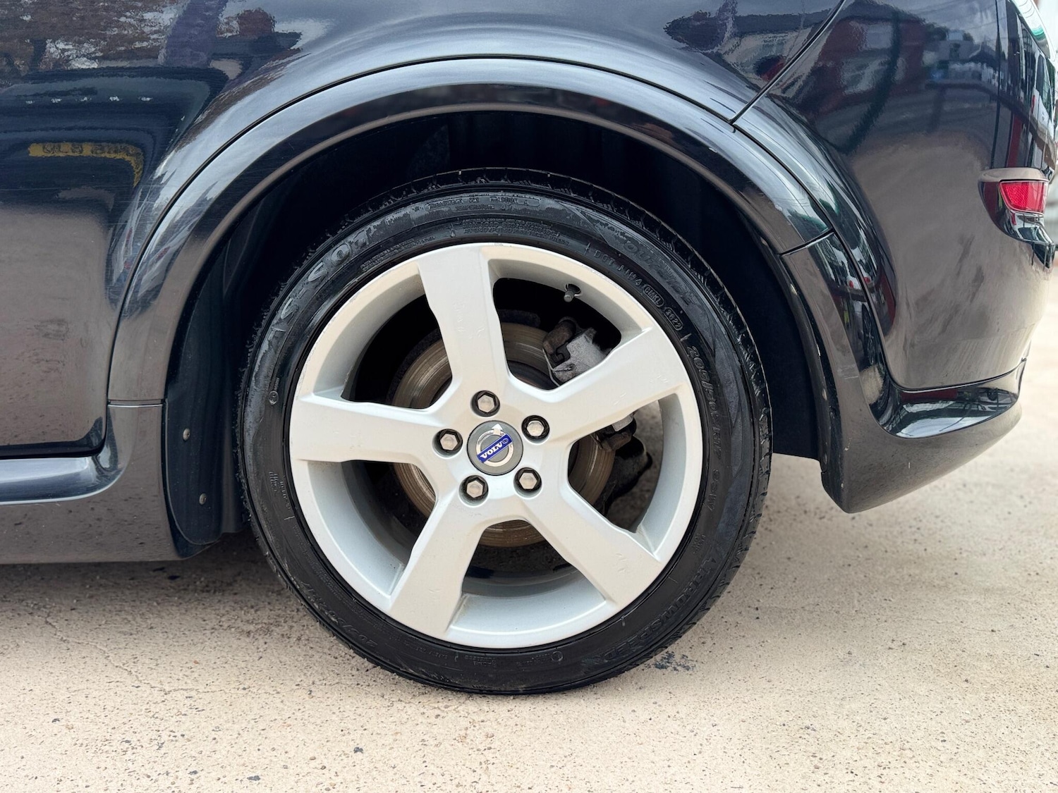 Used Volvo C30 2011 for sale - 76993995: Photo 34