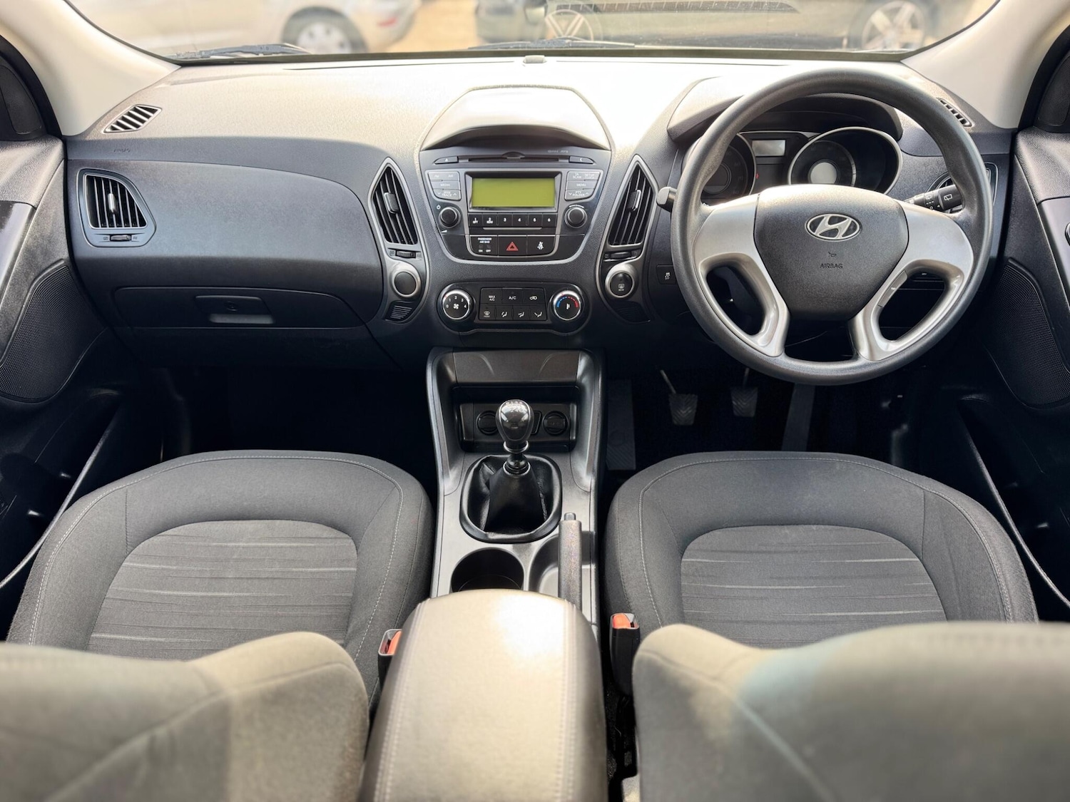 Used Hyundai Ix35 2015 for sale - 77970673: Photo 3