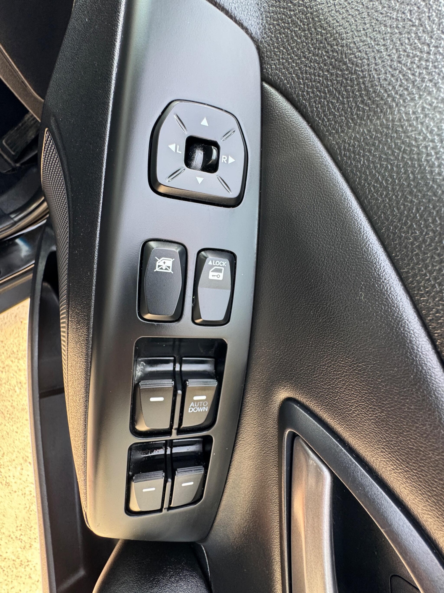 Used Hyundai Ix35 2015 for sale - 77970673: Photo 38