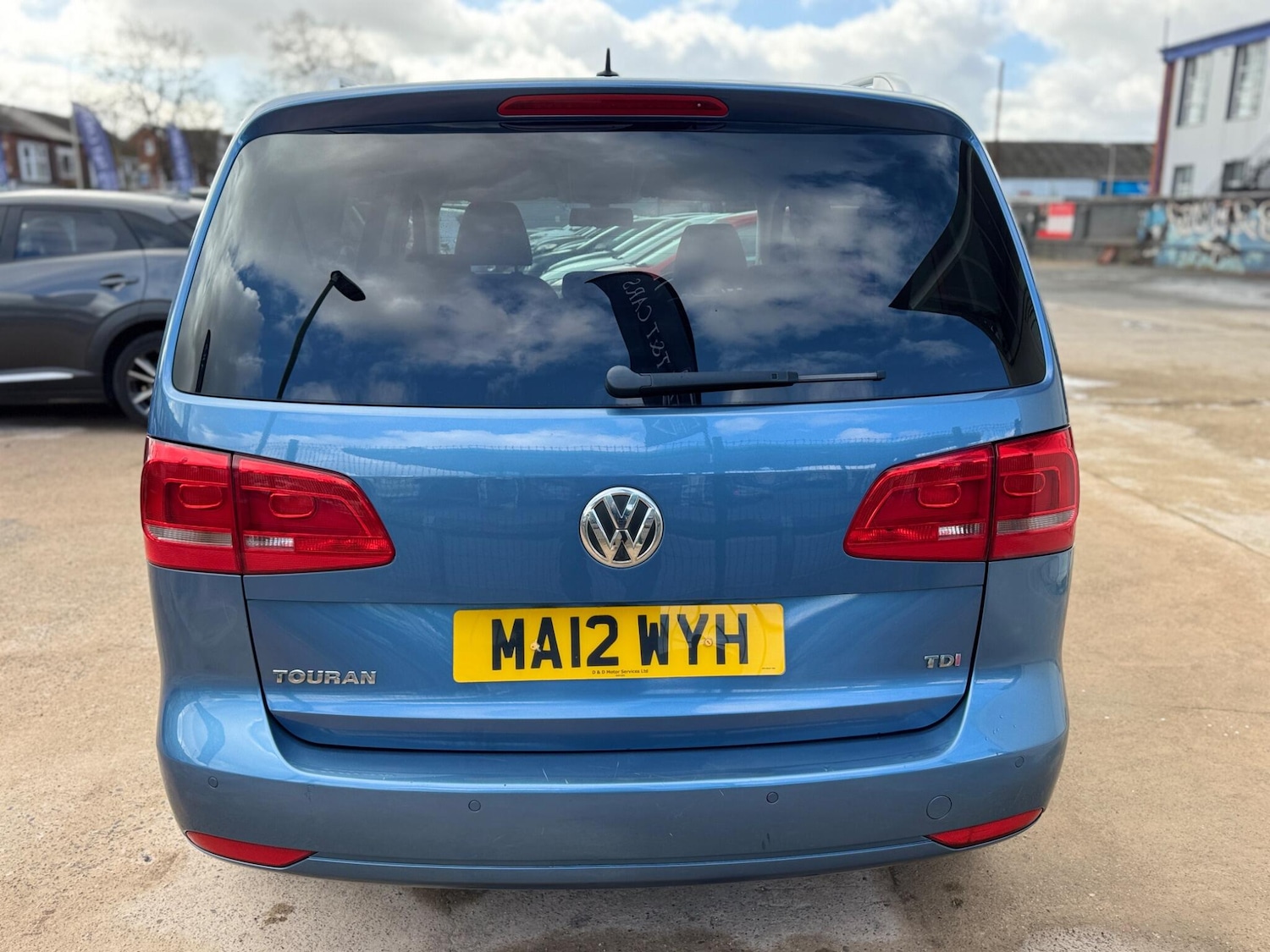 Used Volkswagen Touran 2012 for sale - 77838745: Photo 10