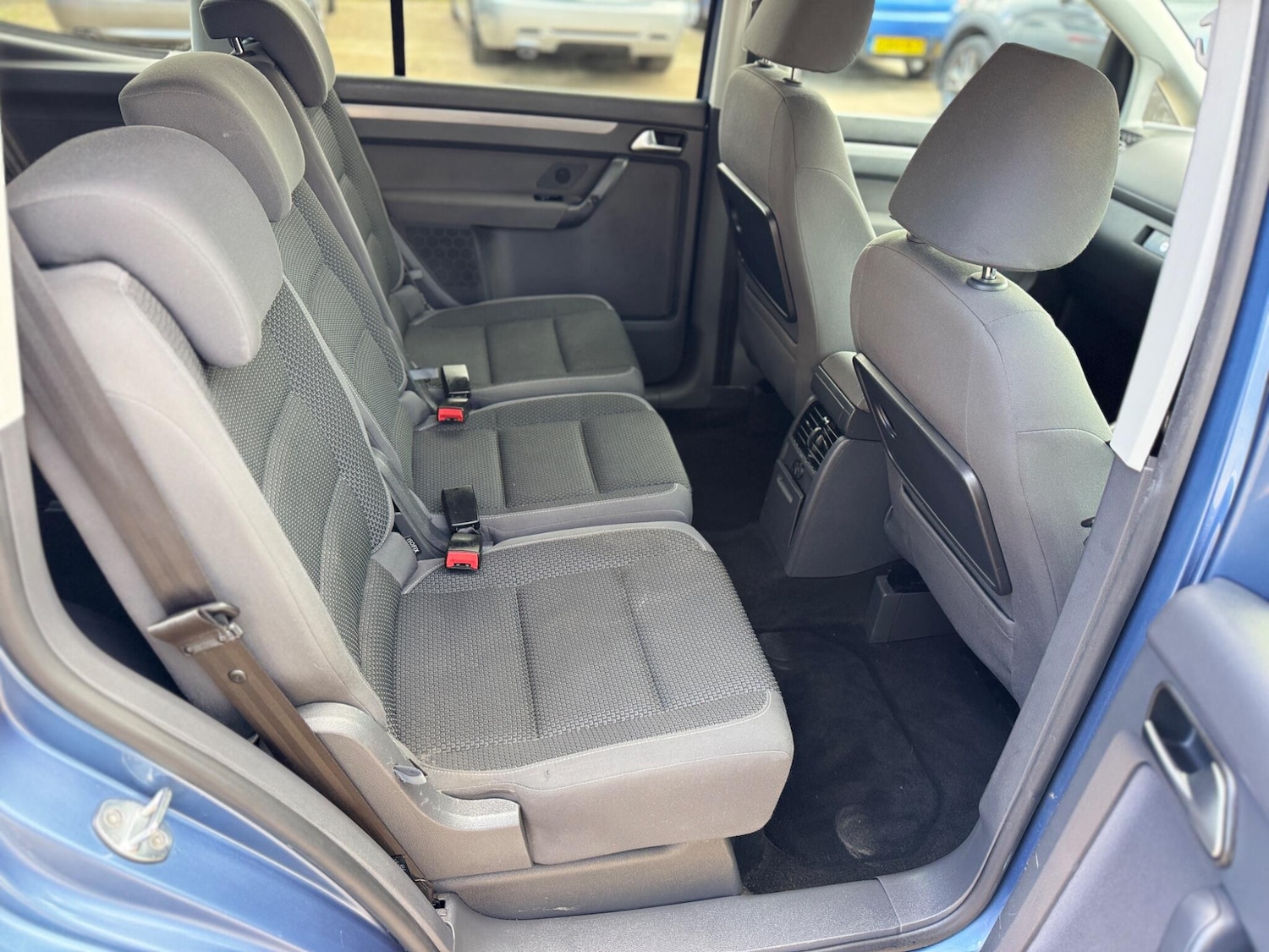 Used Volkswagen Touran 2012 for sale - 77838745: Photo 25