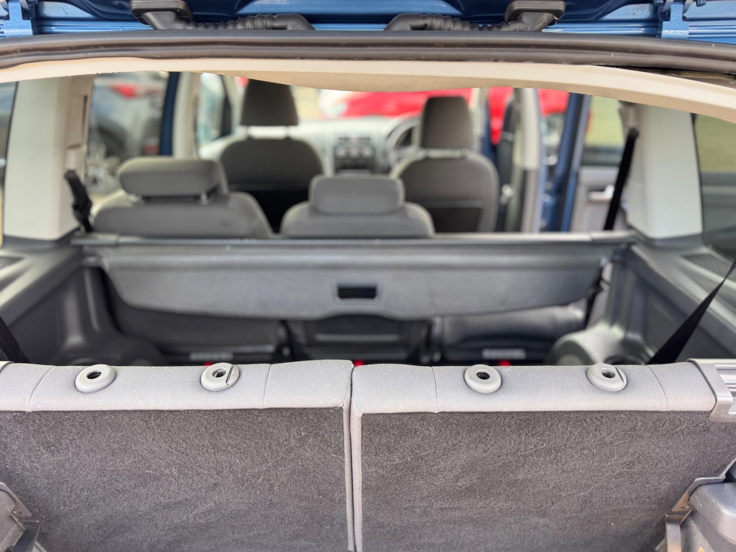 Used Volkswagen Touran 2012 for sale - 77838745: Photo 34