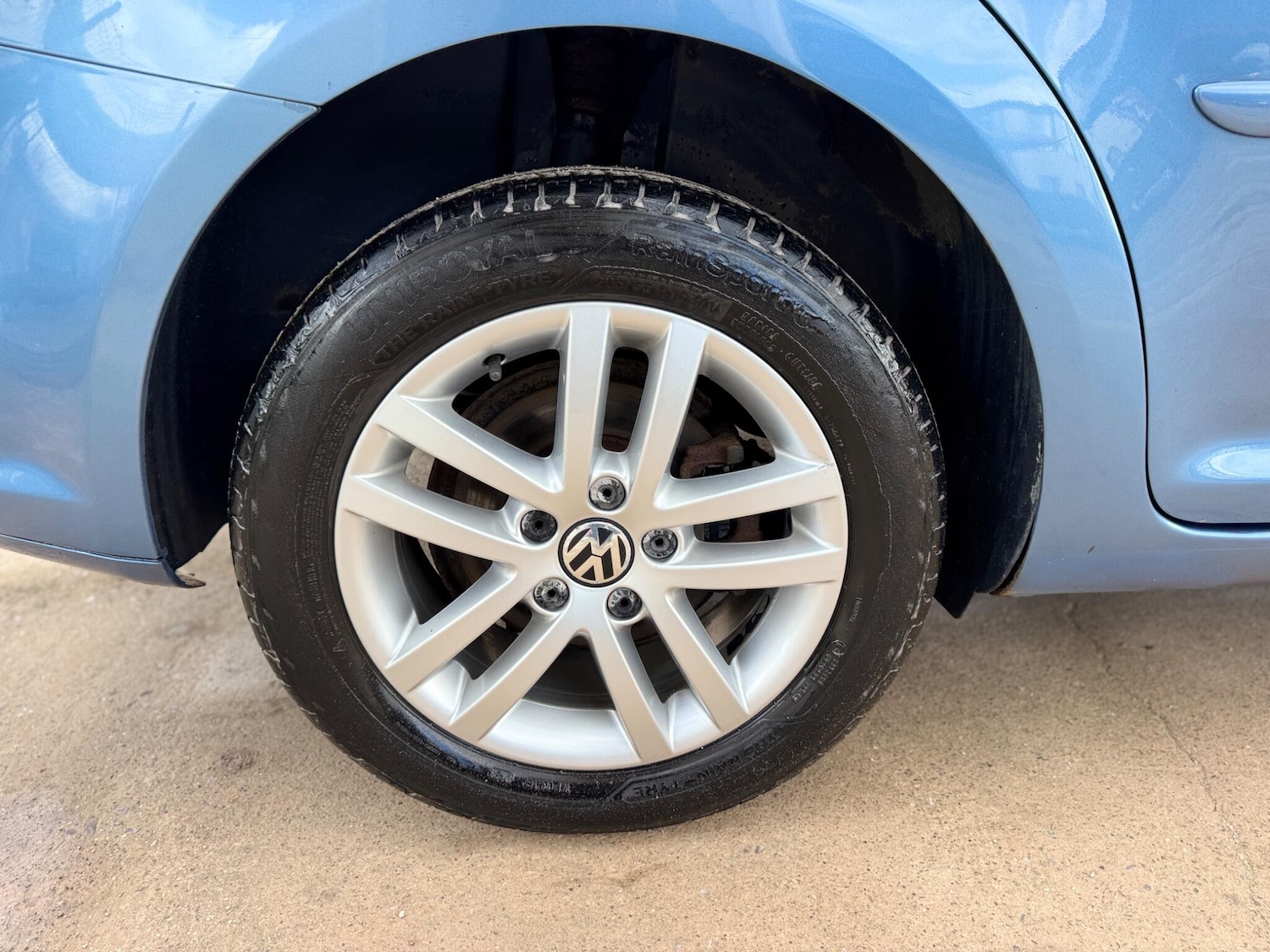 Used Volkswagen Touran 2012 for sale - 77838745: Photo 45