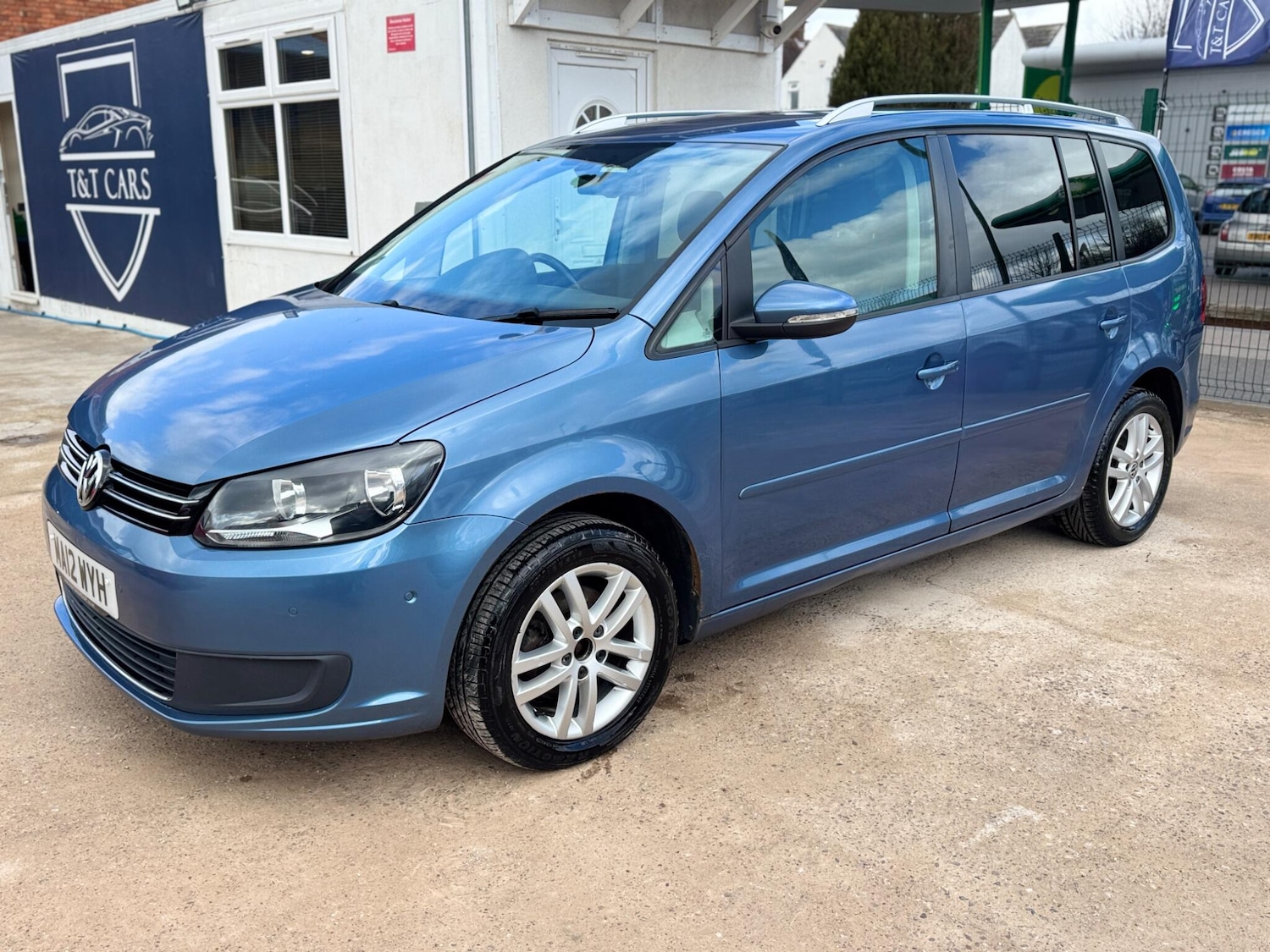 Used Volkswagen Touran 2012 for sale - 77838745: Photo 6