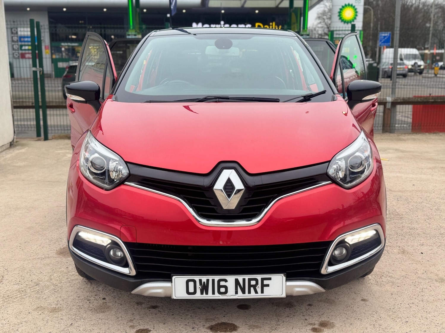 Used Renault Captur for sale - 77793383: Photo 21
