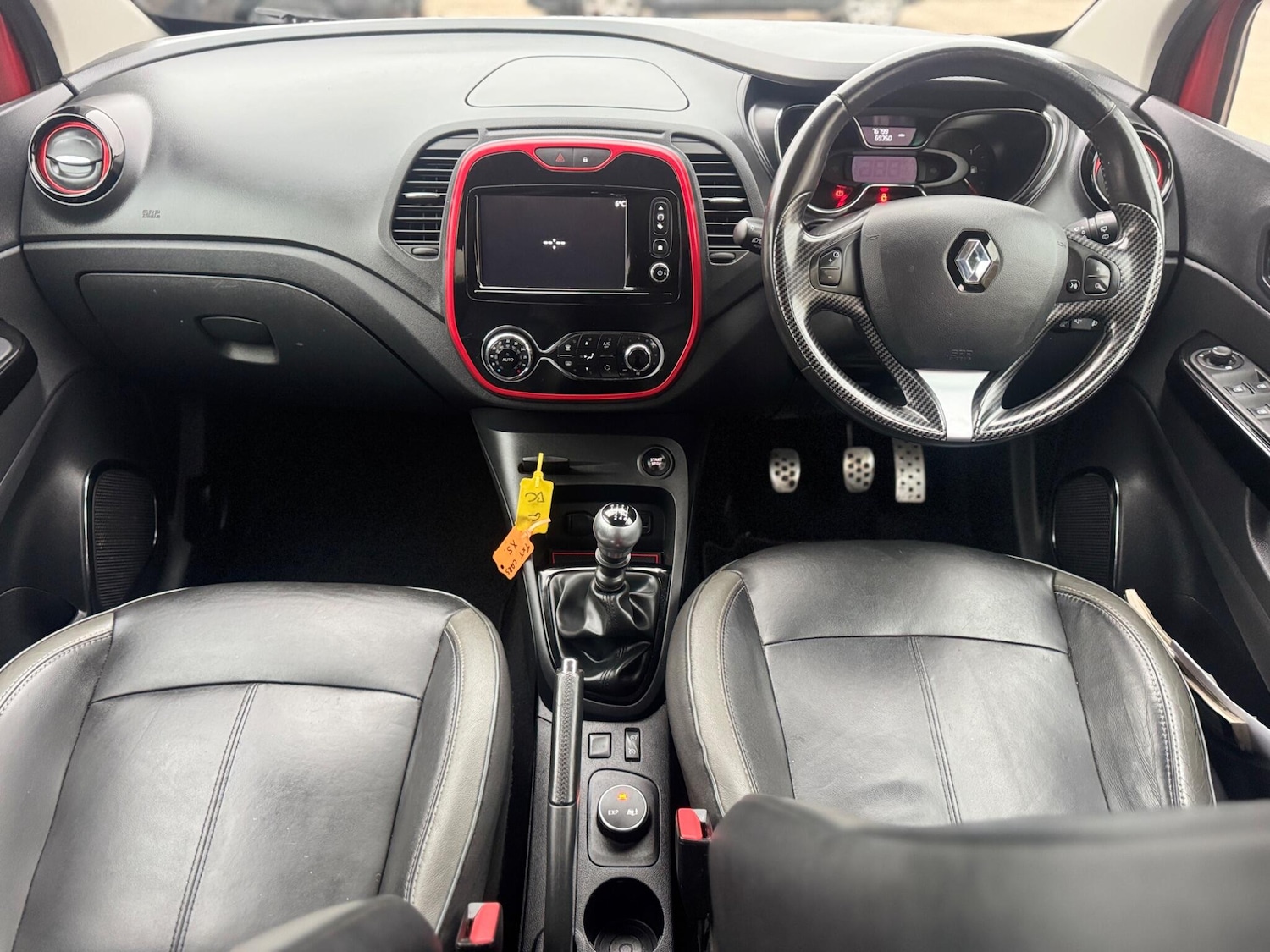 Used Renault Captur for sale - 77793383: Photo 22