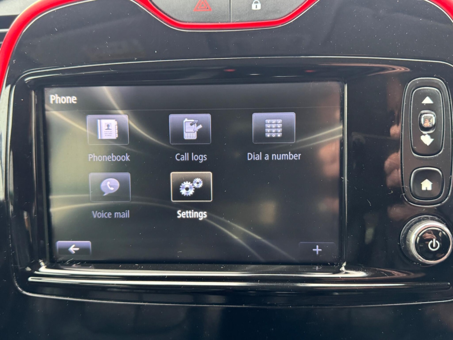 Used Renault Captur for sale - 77793383: Photo 31