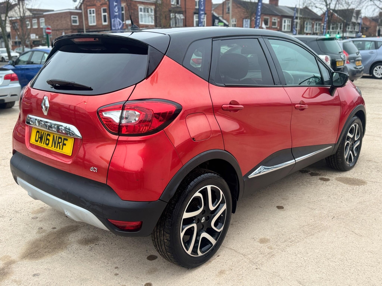 Used Renault Captur for sale - 77793383: Photo 8