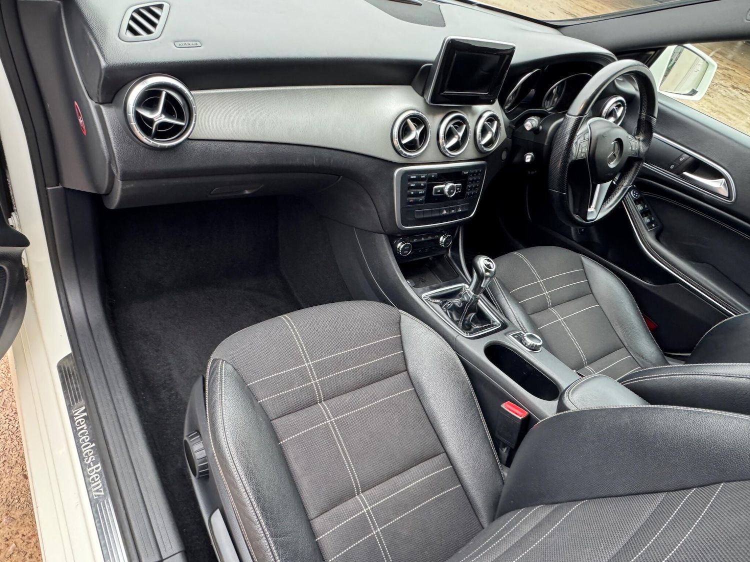 Used Mercedes-Benz CLA 2013 for sale - 77484522: Photo 31