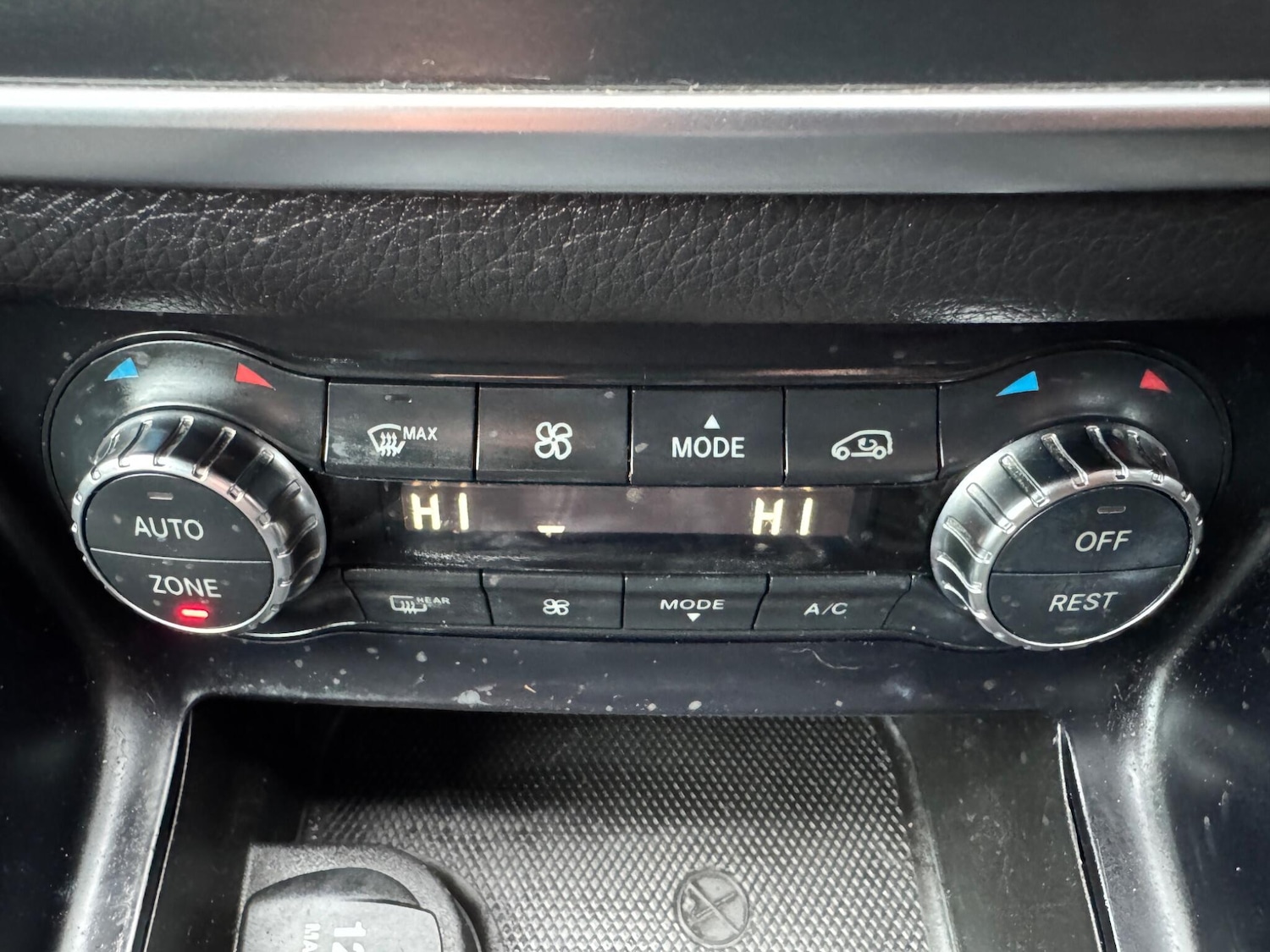 Used Mercedes-Benz CLA 2013 for sale - 77484522: Photo 41