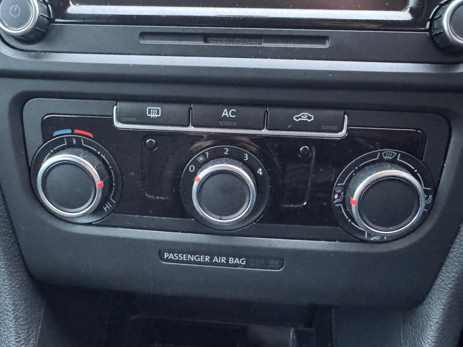 Used Volkswagen Golf 2011 for sale - 76865415: Photo 37