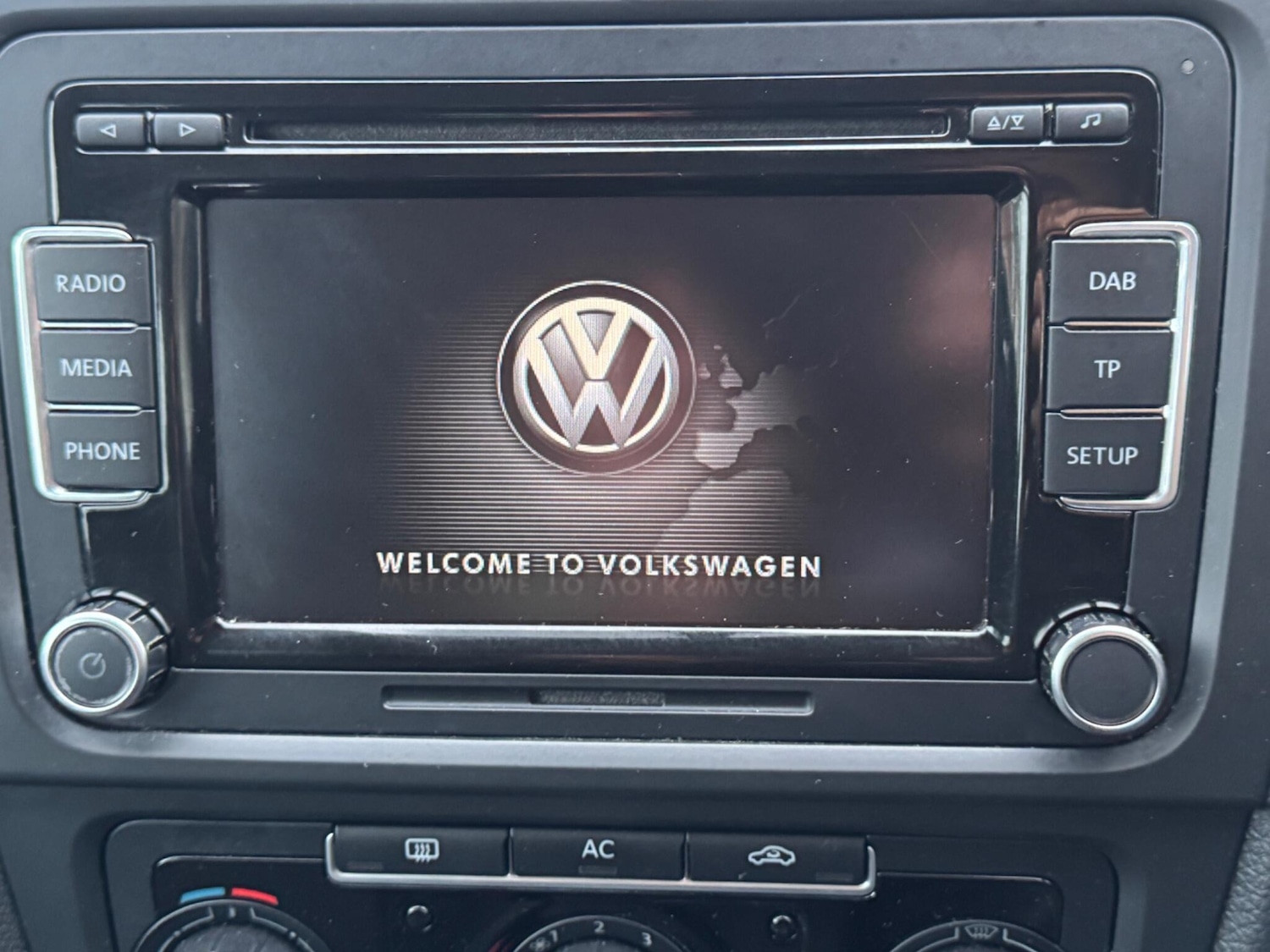 Used Volkswagen Golf 2011 for sale - 76865415: Photo 4