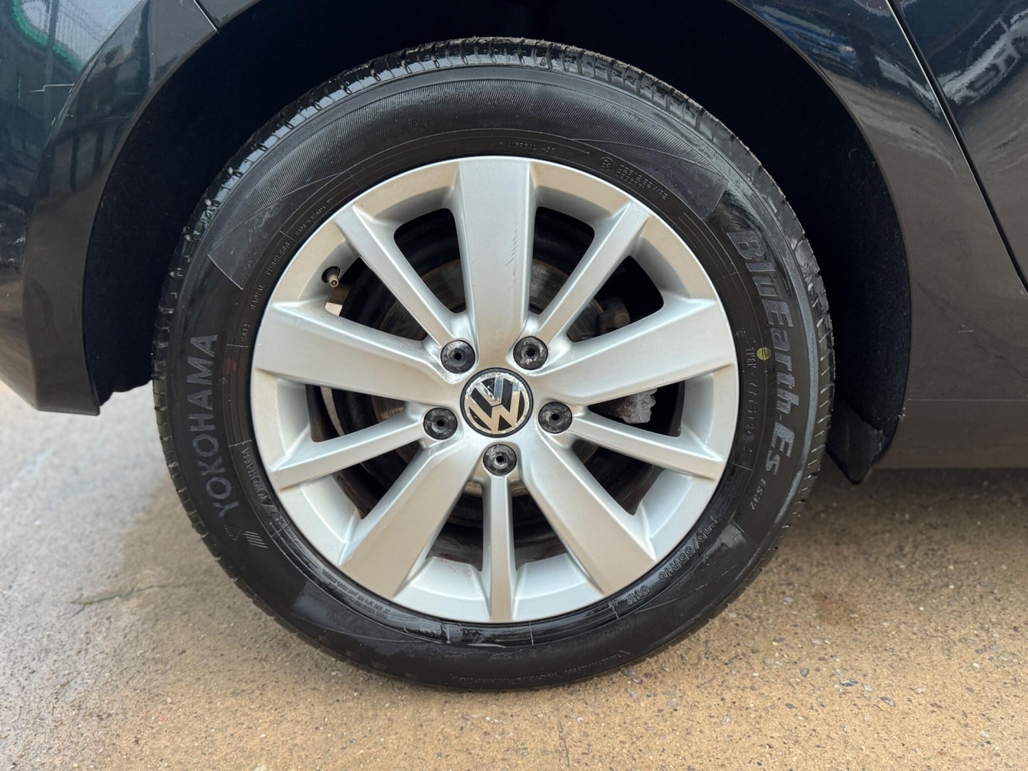 Used Volkswagen Golf 2011 for sale - 76865415: Photo 45