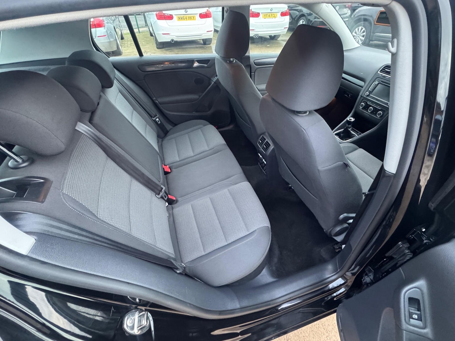 Used Volkswagen Golf 2011 for sale - 76865415: Photo 7