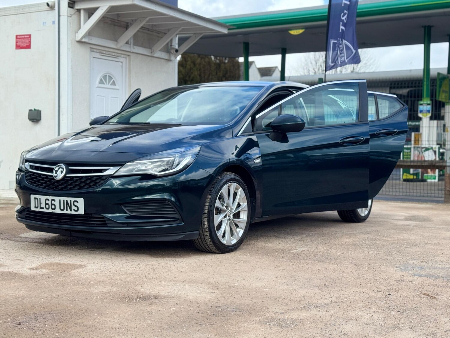 Used Vauxhall Astra 2016 for sale - 78058554: Photo 22