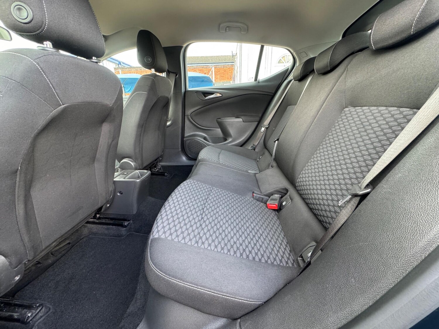 Used Vauxhall Astra 2016 for sale - 78058554: Photo 31