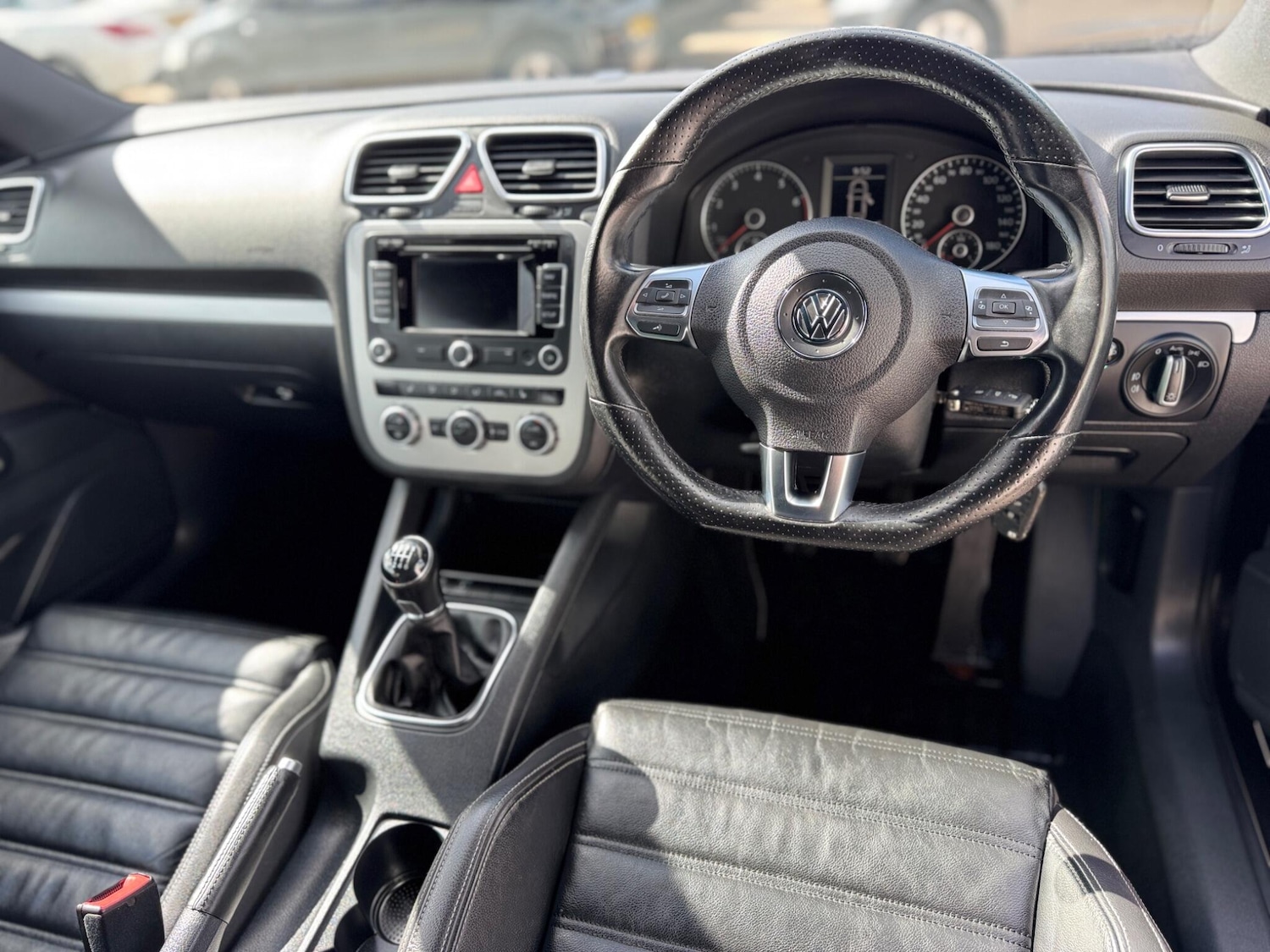 Used Volkswagen Scirocco 2013 for sale - 78141601: Photo 3