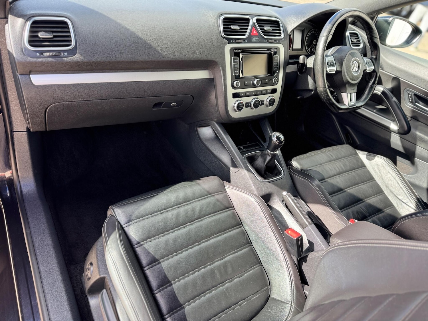 Used Volkswagen Scirocco 2013 for sale - 78141601: Photo 30