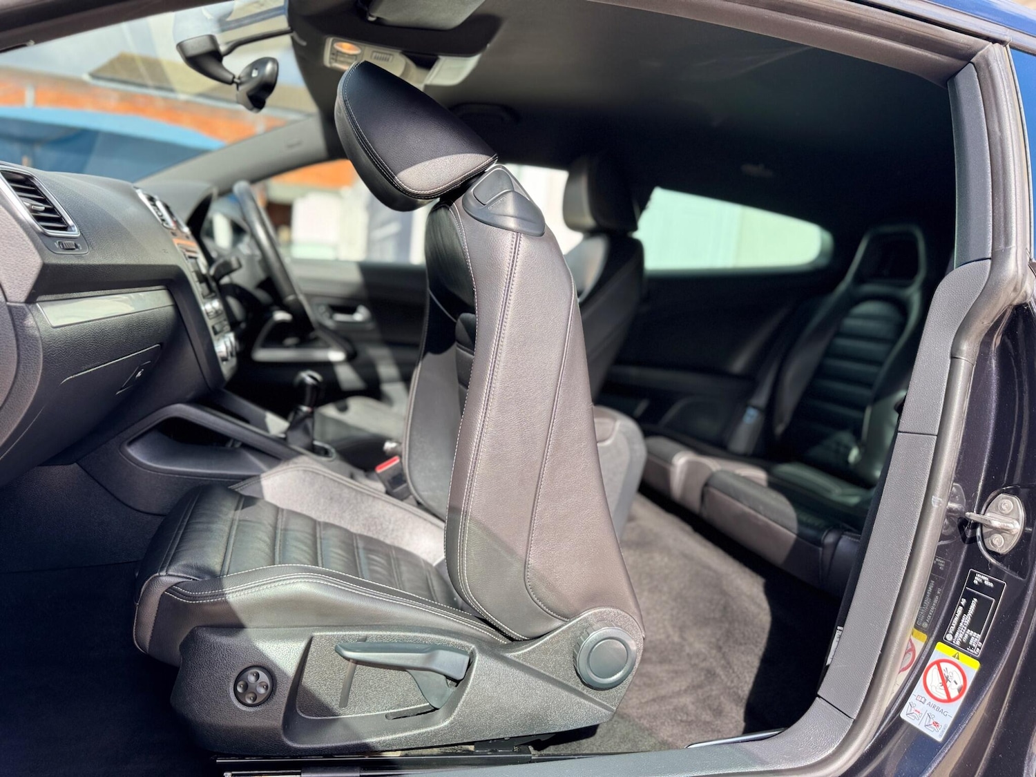 Used Volkswagen Scirocco 2013 for sale - 78141601: Photo 33