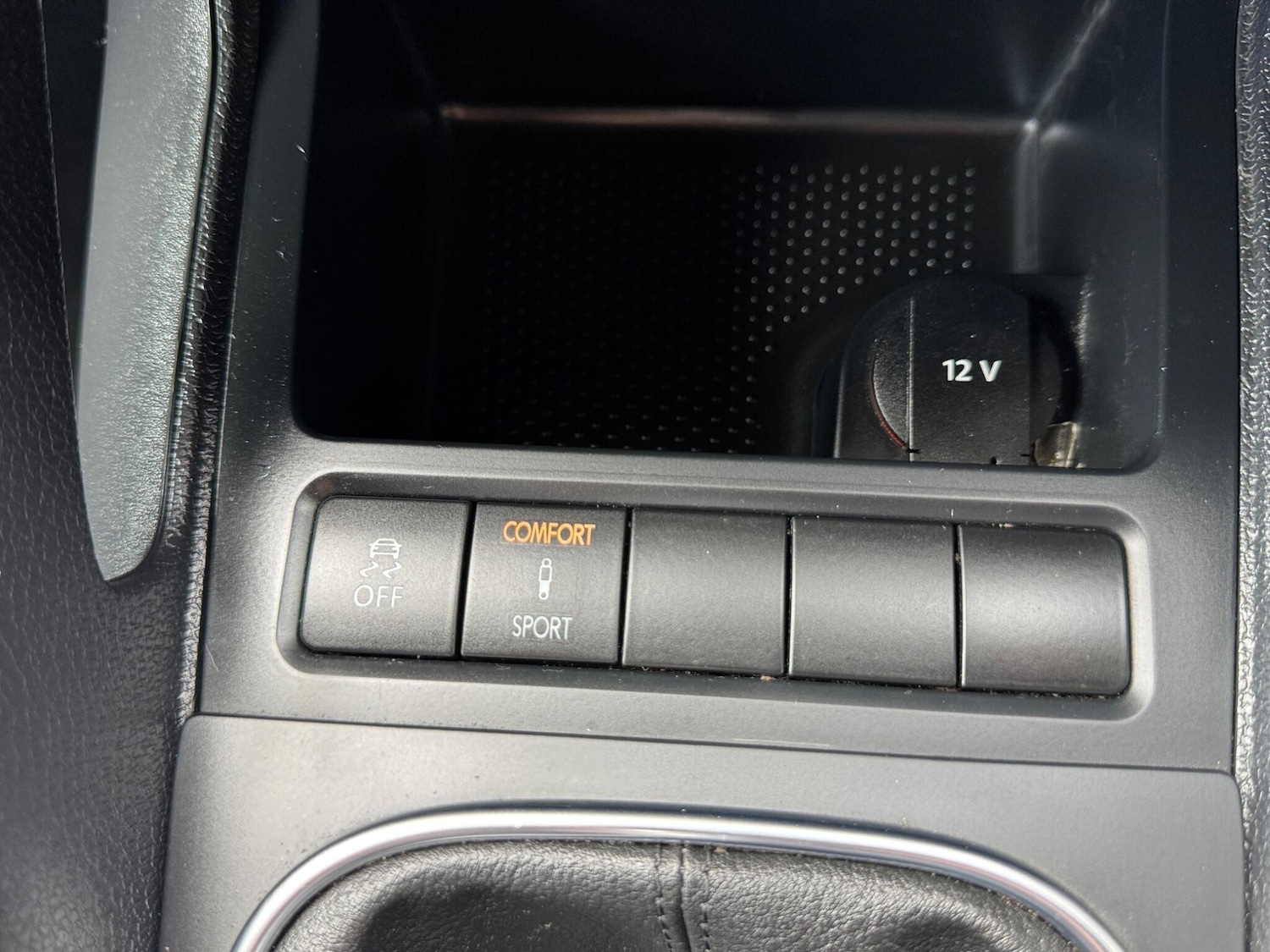 Used Volkswagen Scirocco 2013 for sale - 78141601: Photo 43